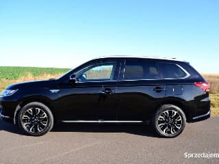 Mitsubishi Outlander III PHEV 2.0 4WD
